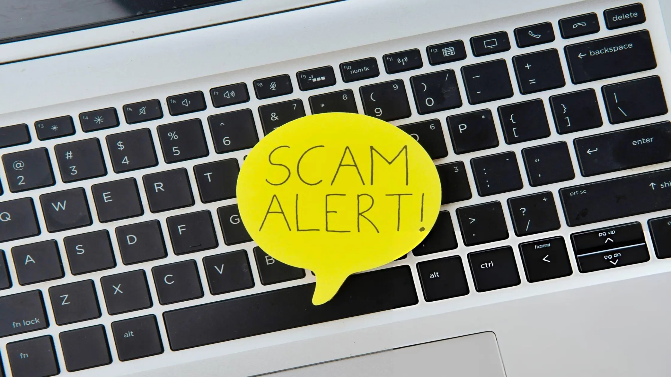 Alt: protect yourself from FedEx scams